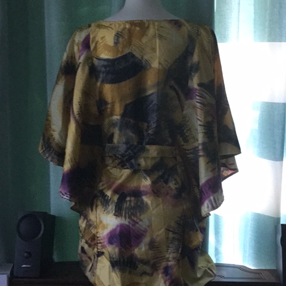 Pretty dress - Picture 4 of 5